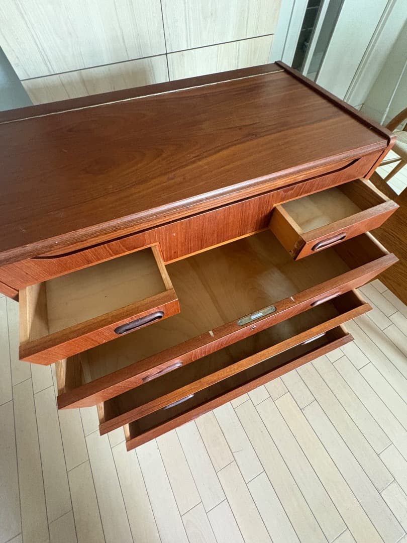 ヴィンテージ家具 　チェスト ドレッサー