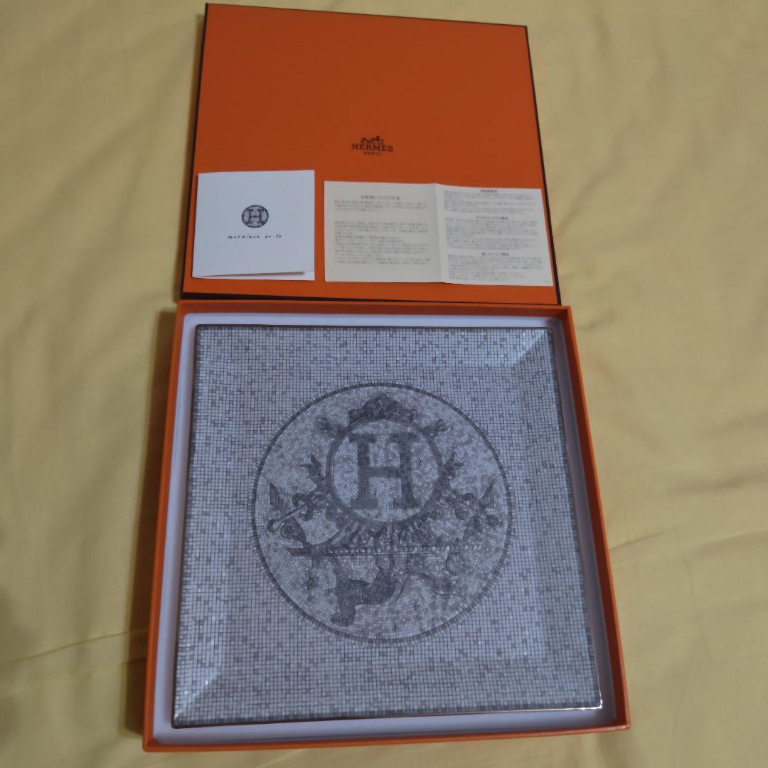【未使用】エルメス　モザイク 24　プチカレ No5 プラチナ　角皿