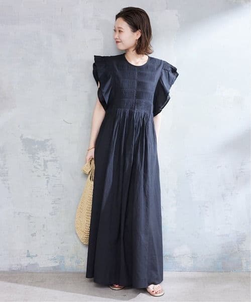 アボカドクラブ【美品】SLOBE IENA ピンタックフリルワンピース　黒