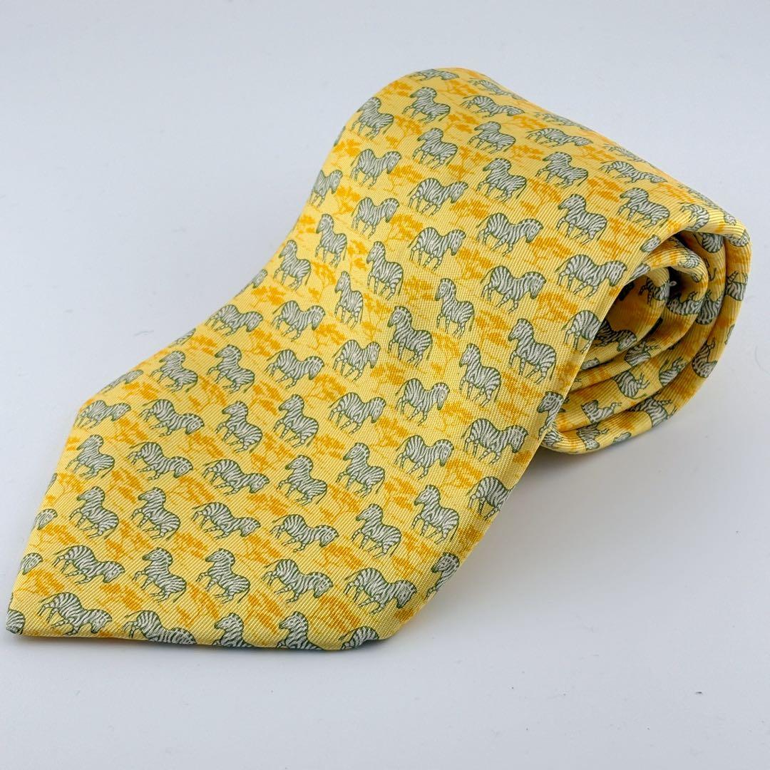 HERMÈS ネクタイ　ゼブラ柄 イエロー系 シルク極美品　かわいい