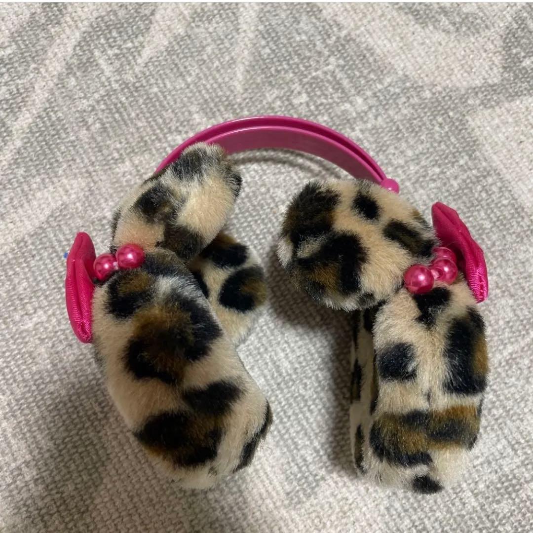 くー　ディズニーランド　ヒョウ柄耳あて・イヤーマフ