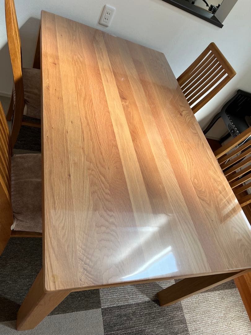 使用期間　２年　東京インテリア　木製ダイニングテーブル