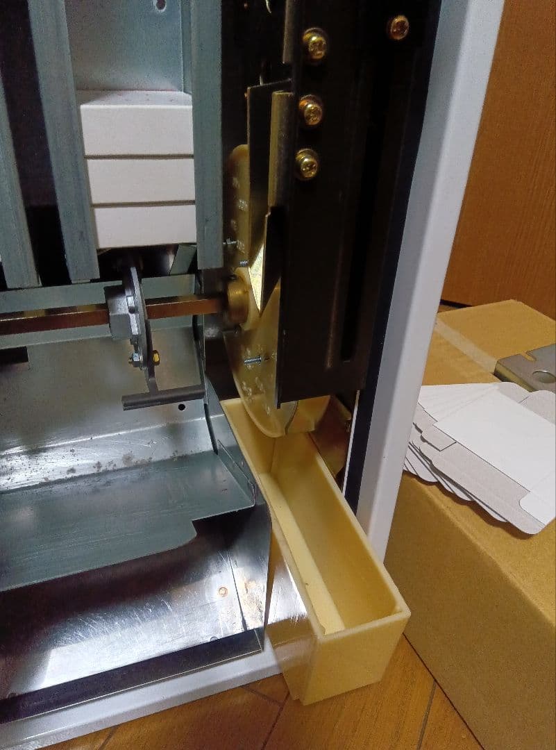 【無電源・箱付】自動販売機　自販機　店舗用品　昭和レトロ　ガチャガチャ　業務用