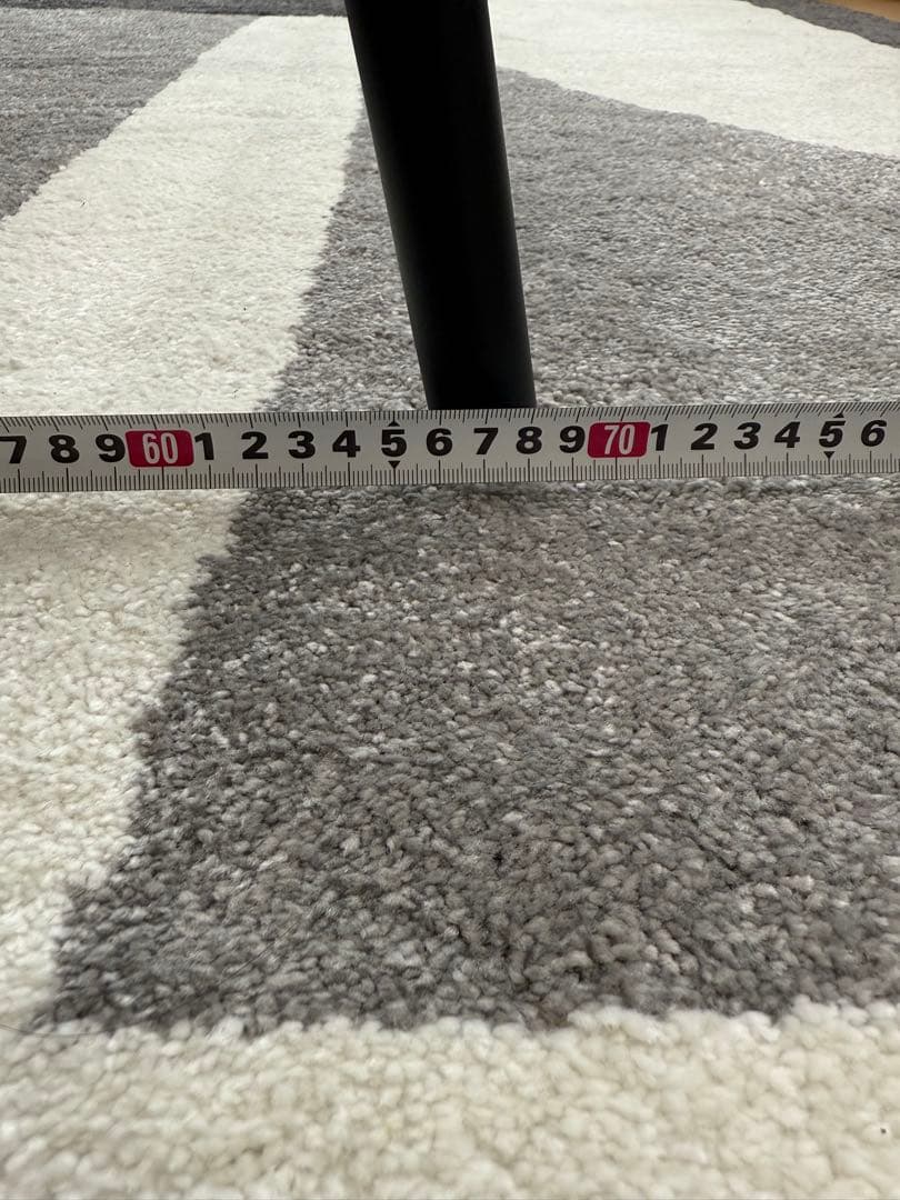 ブラック 2人掛けソファ モダンデザイン