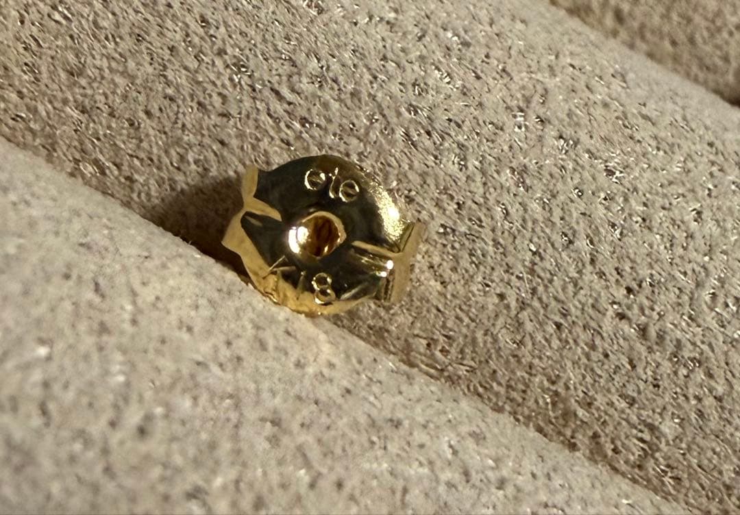 ete 「ブライトコレクション」0.1ct ダイヤ 18k