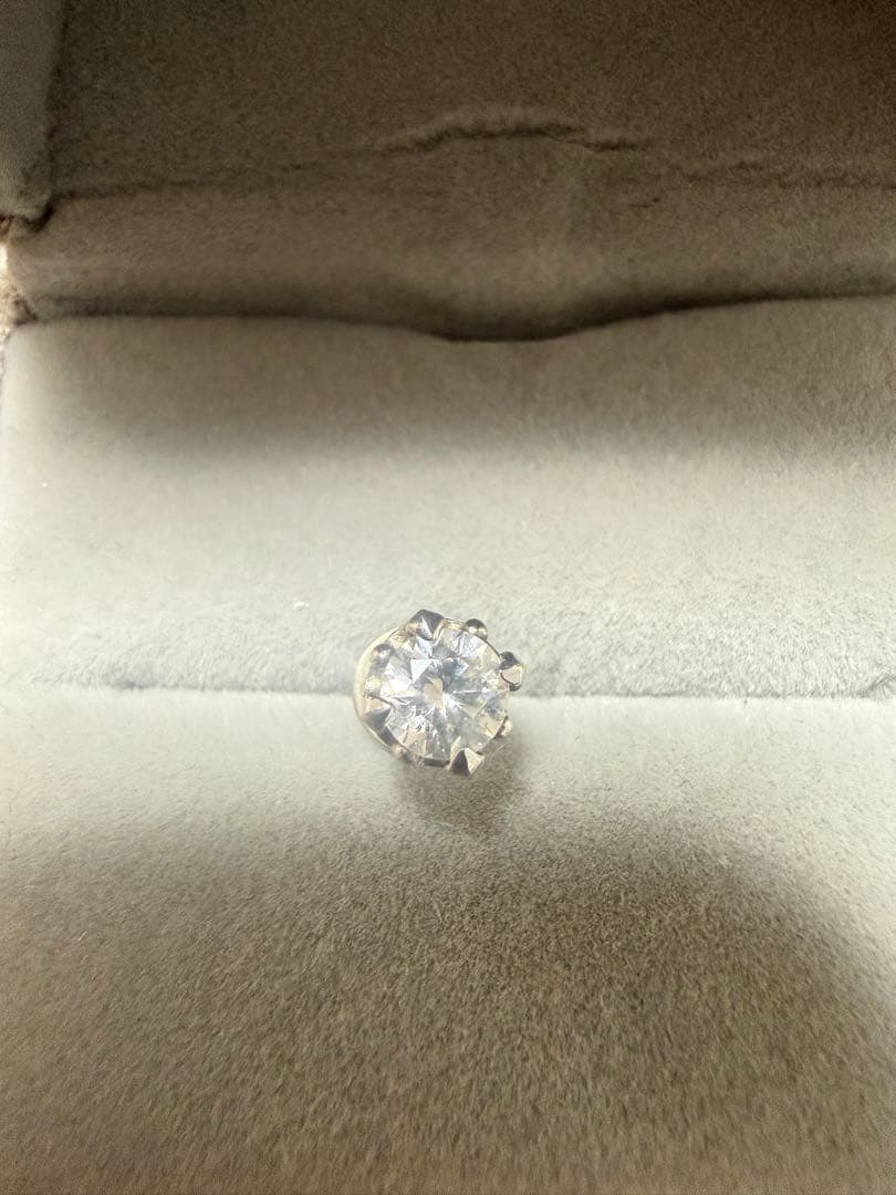 JustinDavis シャイニーclearピアス