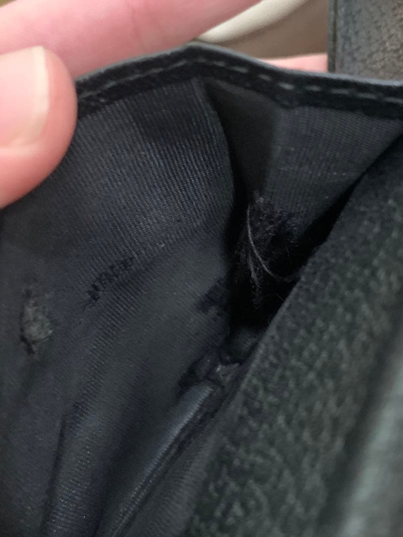 Gucci 二つ折り財布 黒 レザー トリコロールストライプ　シェリーライン