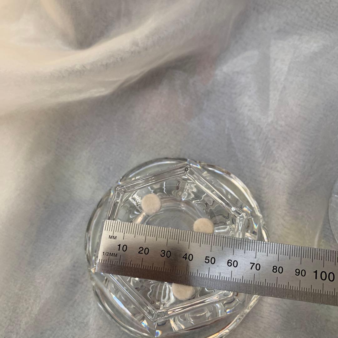 バカラ　クリスタル アルクール　蓋付き菓子入れ