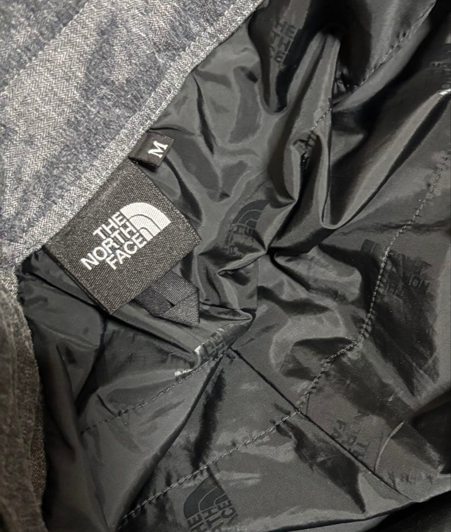 ノースフェイス　スキーウェア・スノーボードウェア
