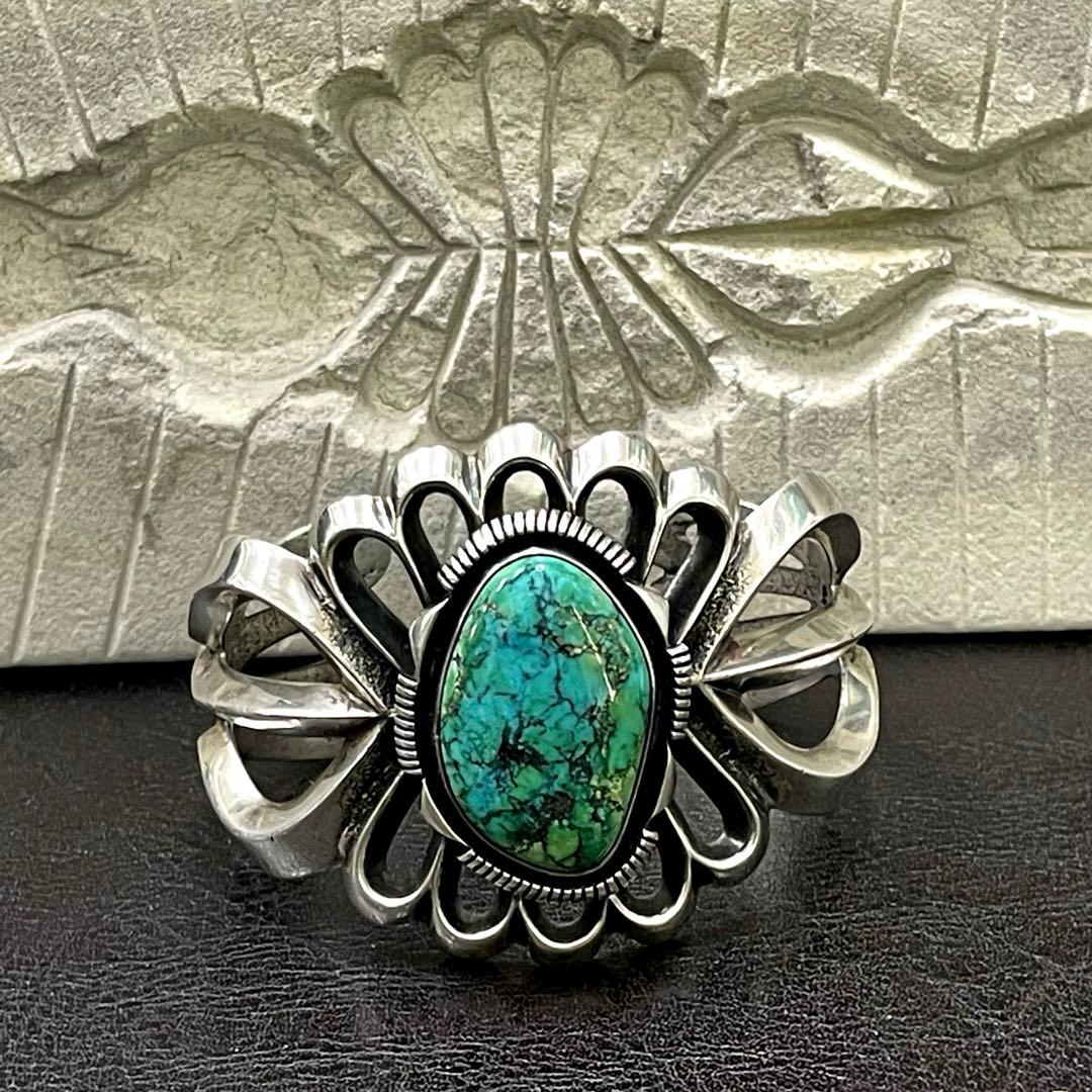 ナバホ族 アーロンアンダーソン ターコイズ SILVERバングル