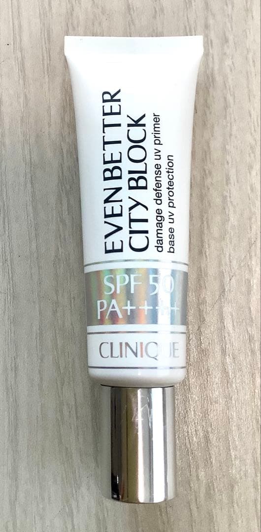 クリニーク　イーブンベター　シティブロック、ファンデ63、パウダー