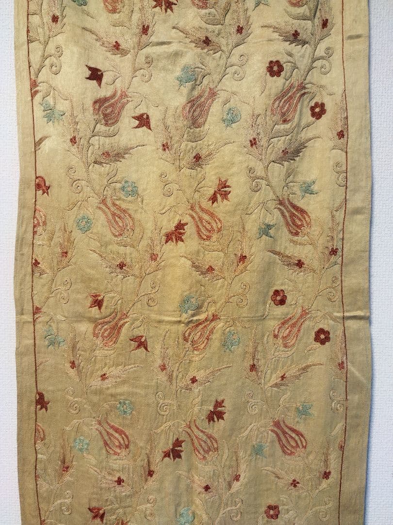 ウズベキスタン スザニ刺繍 シルク