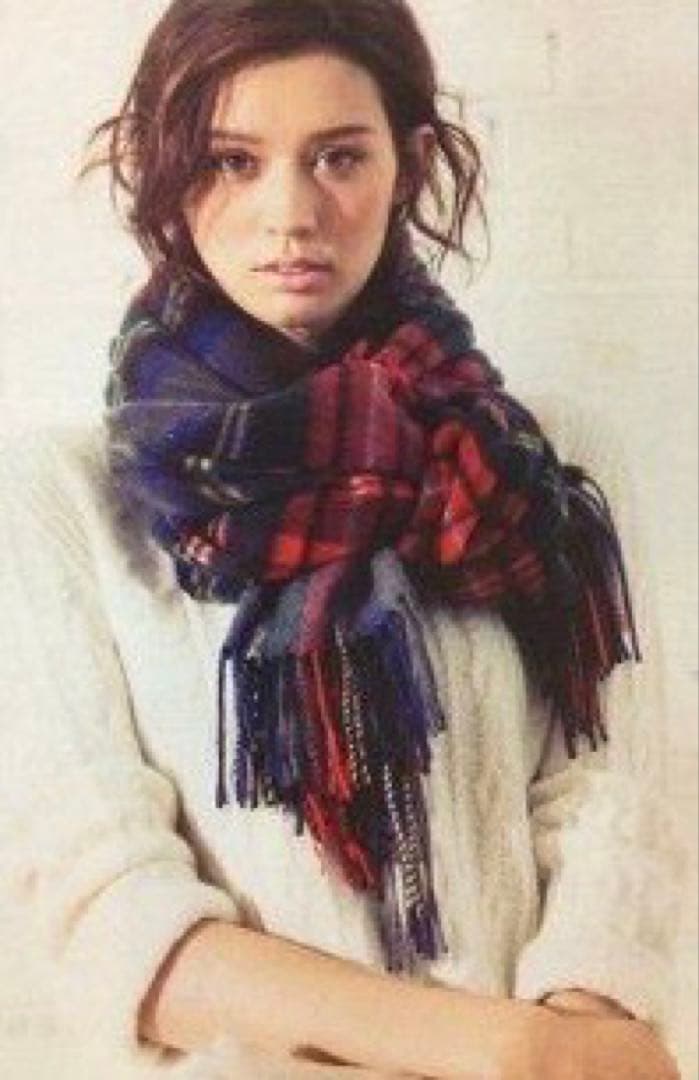 まもなくセール終了　ジョンストンズ　カシミヤ　グレースチュワート