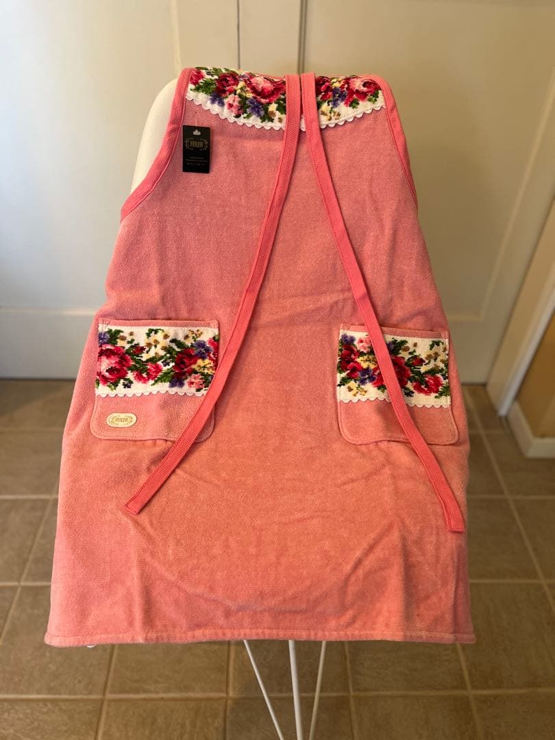 FEILER 新品タグ付　花柄エプロン ピンク