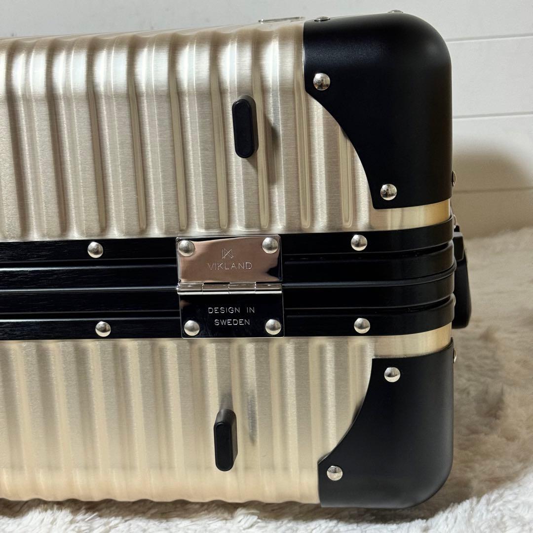 未使用品✨LANZZO ランツォ　スーツケース　Norman ゴールド　アルミ