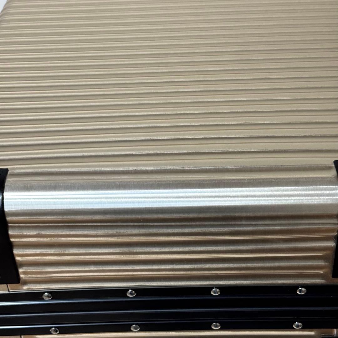 未使用品✨LANZZO ランツォ　スーツケース　Norman ゴールド　アルミ