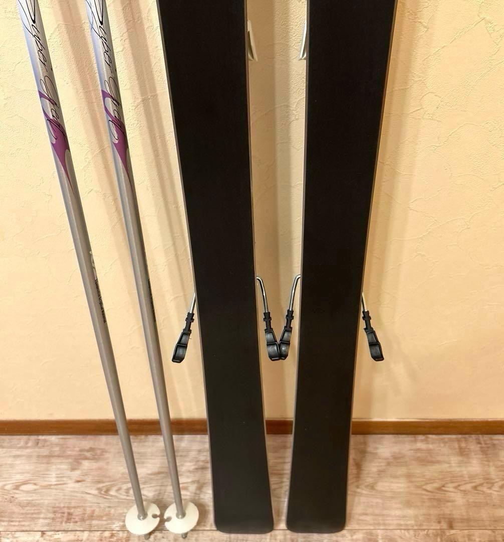 ◾️カービングスキーセット　スキー板156㎝　ブーツ25㎝ レディース用　女性用