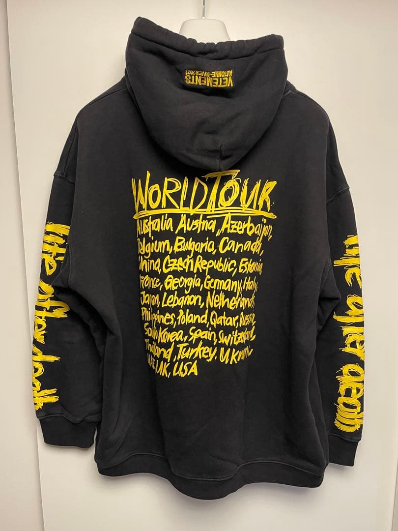 vetments ヴェトモン　パーカー