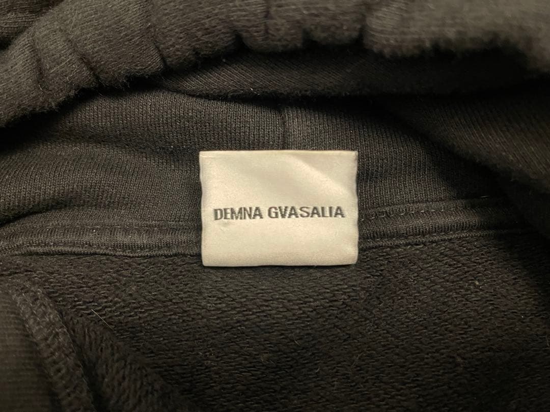 vetments ヴェトモン　パーカー