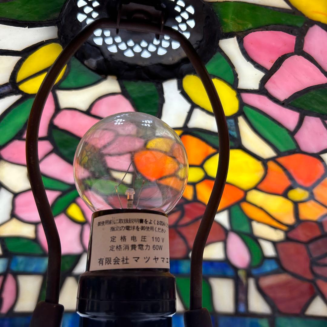 お値下げ‼️美品 ステンドグラスランプ