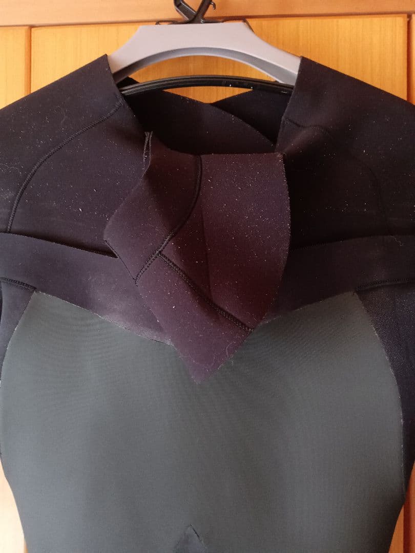 used セミドライ　5/3ミリ　チェストジップ　メンズMLB〜LBくらい