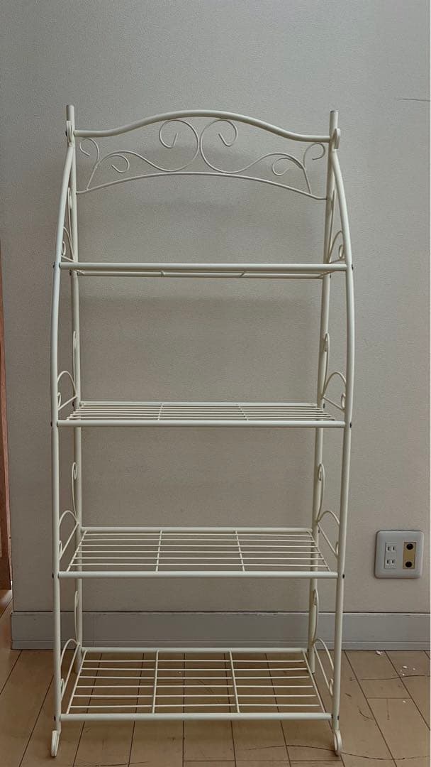 アイアンラック4段　送料込み