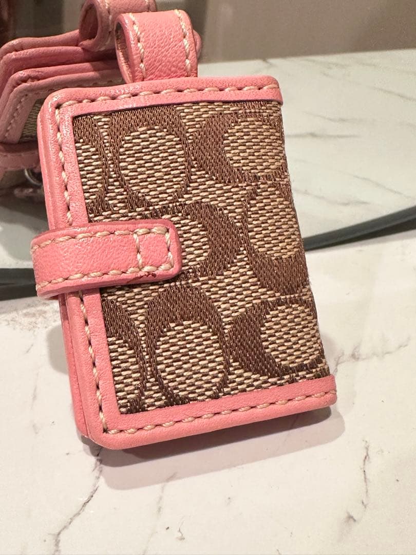 COACH（コーチ） シグネチャー フォトフレーム バッグチャーム