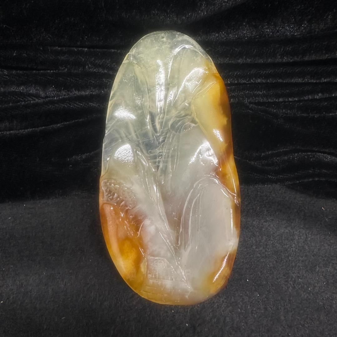 翡翠　和田玉 山水図案　細密彫　置物　　中国骨董