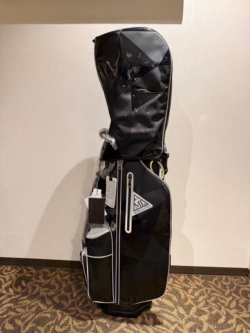 MARK&LONA スタンド付きキャディバッグ ブラック