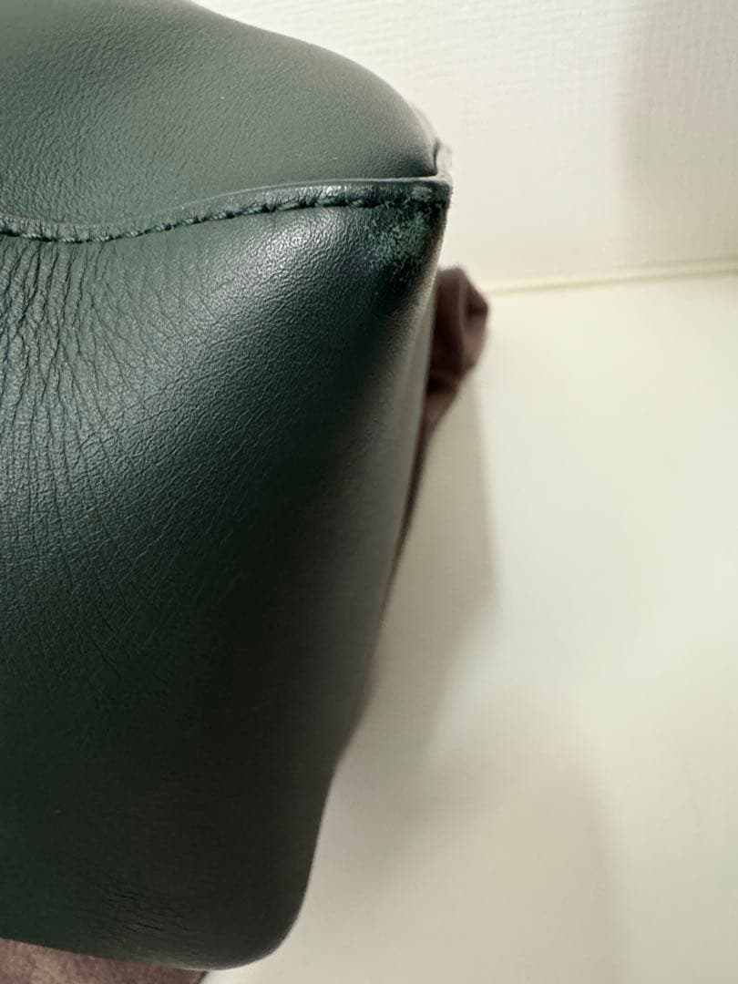 ボッテガヴェネタ 編み込みトートバッグ