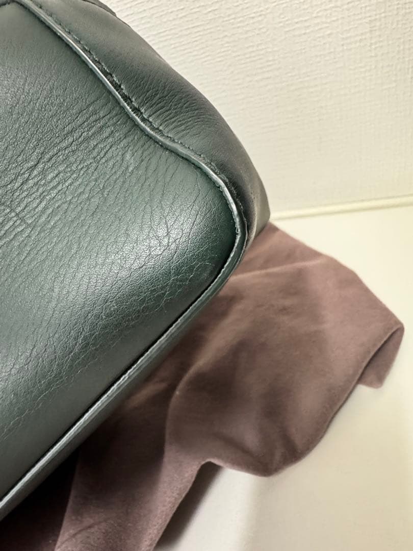 ボッテガヴェネタ 編み込みトートバッグ