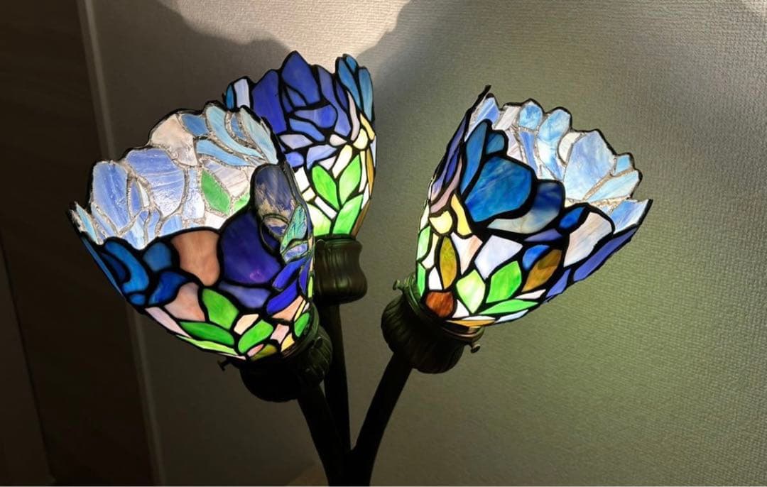 ステンドグラスランプ　アンティークランプ