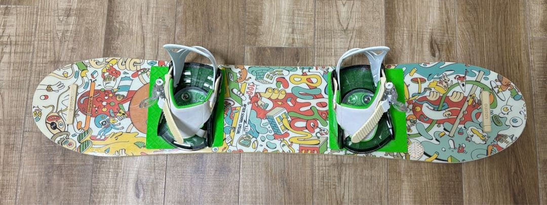 Burton スノーボード カラフルアート