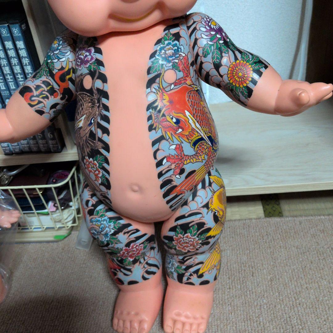 入れ墨キュービー