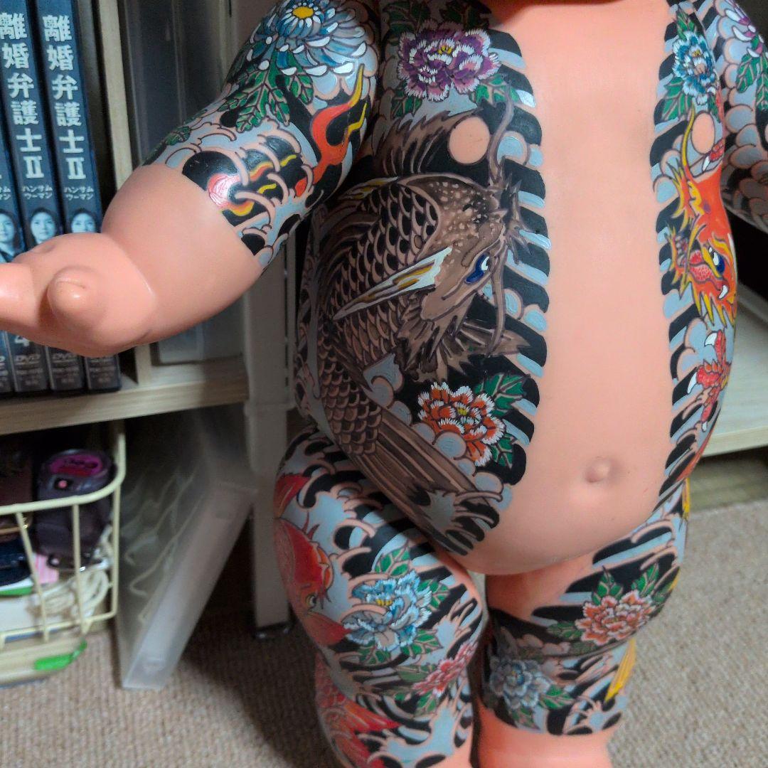 入れ墨キュービー