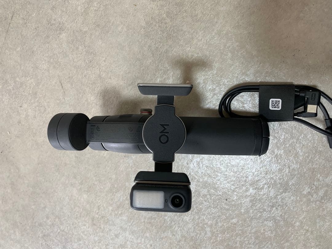 DJI Osmo Mobile 7P スマホ　スタビライザー　自撮り　ジンバル