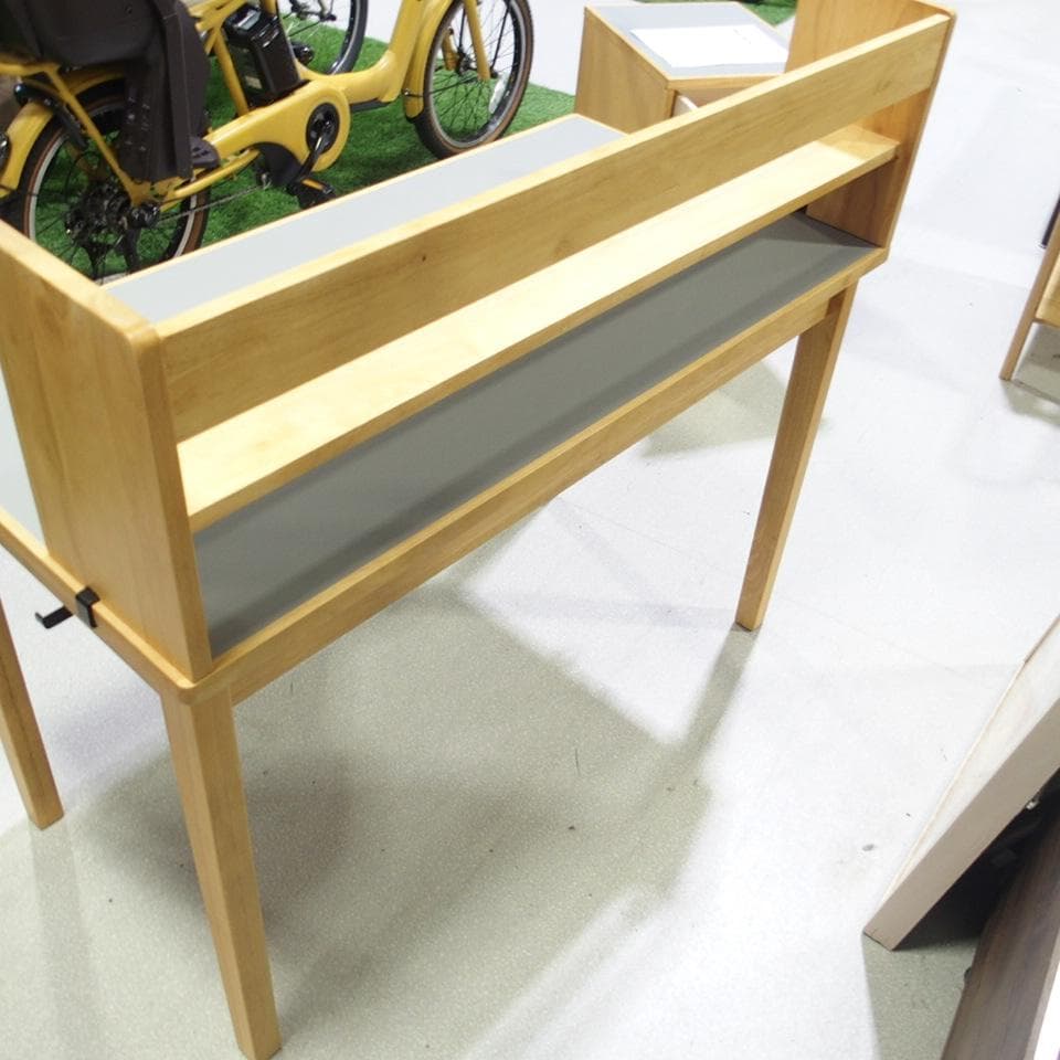 MUJI/無印良品 リノリウム天板 オーク材 木製デスク デスク棚付き 美品