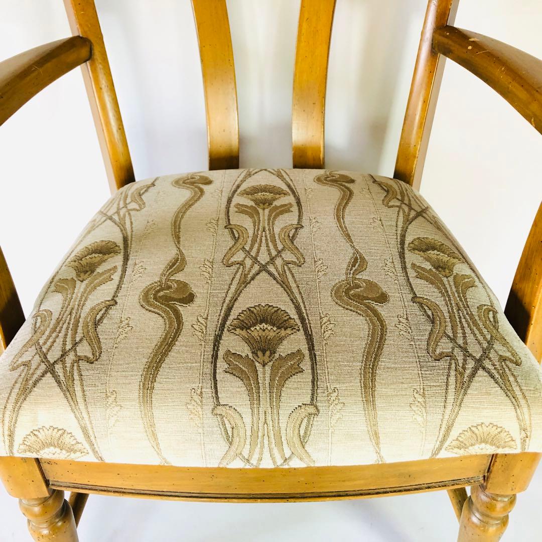 「時を重ねた、木の美しさ。」 ― 30年前のカリモクが語る、静かな上質。