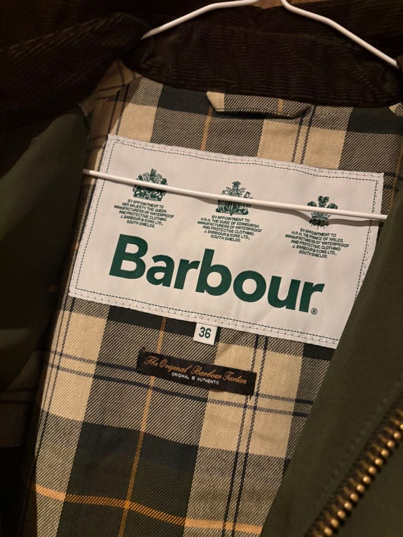 Barbour ステンカラーコート 36サイズ バッジ付　オリーブ