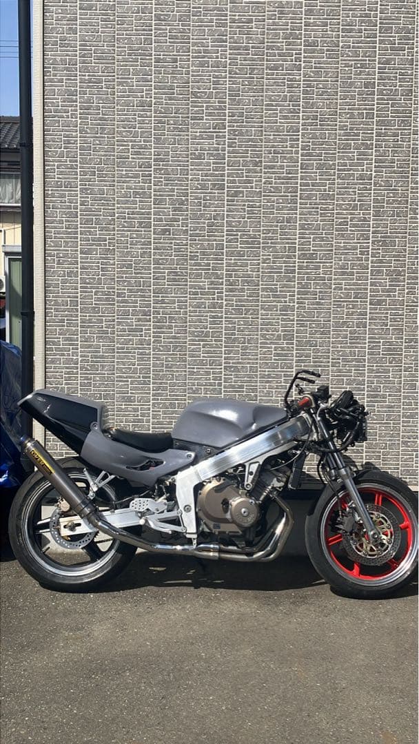 MC22 シングルシートカウル