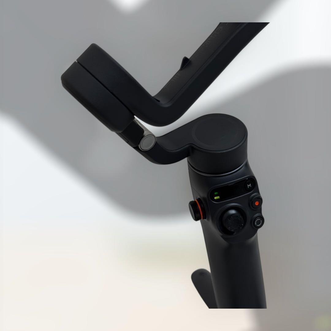 DJI ジンバル スマホ用 オズモモバイル6 グレー