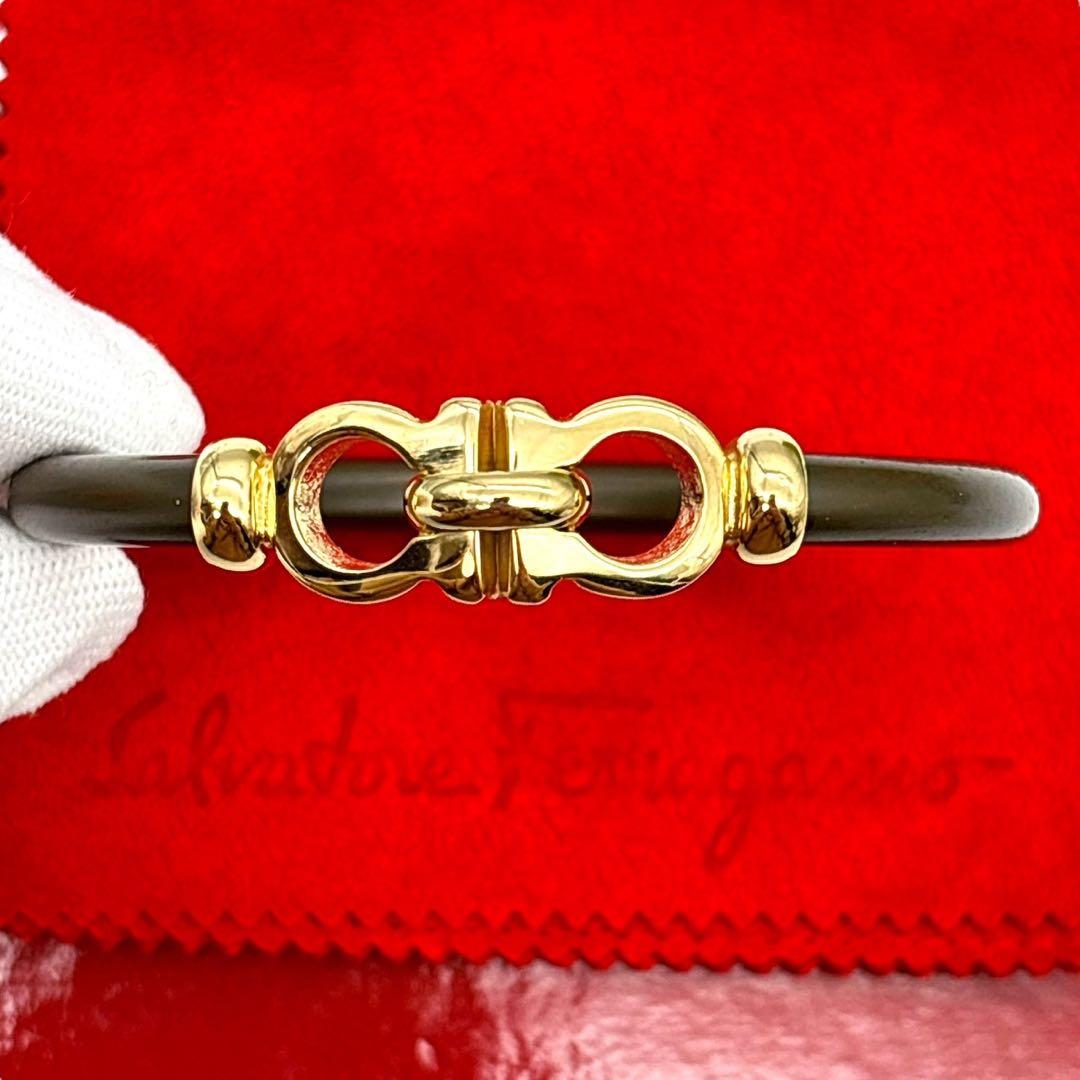 美品◎ サルヴァトーレフェラガモ ダブルガンチーニ ブレスレット