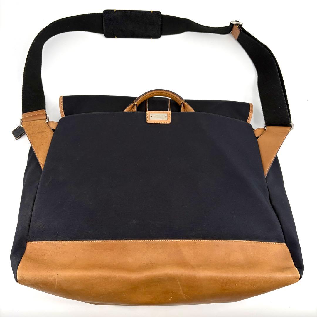 コーチ メッセンジャーバッグ 斜めがけ レザー キャンバス 大容量 5741