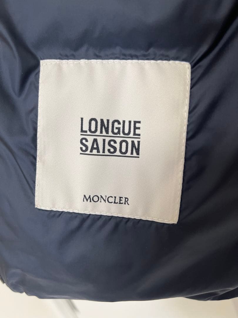 clean　MONCLER ネイビー ダウンジャケット フード付き