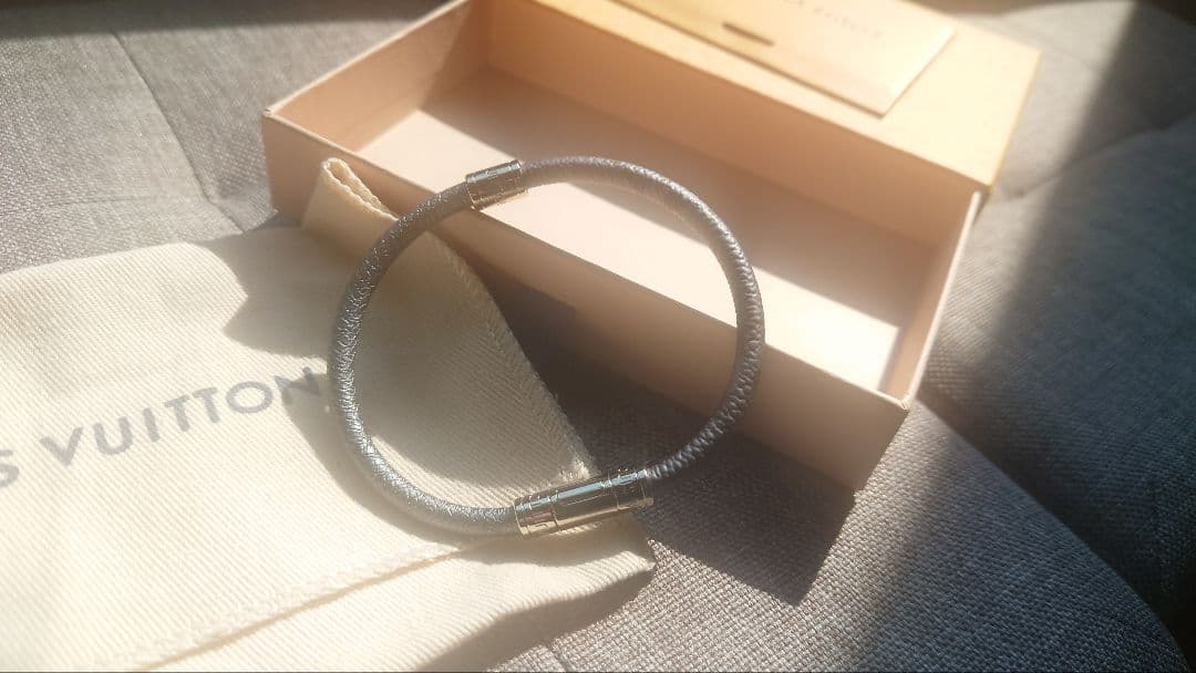 Louis Vuitton ルイヴィトン　ブラスレスプリット　タイガマラ