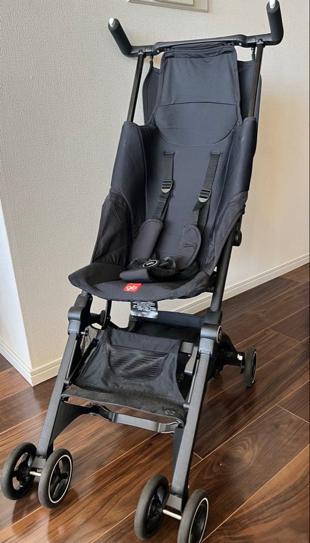 ポキット b型べビーカー gb POCKIT FUTURE PERFECT