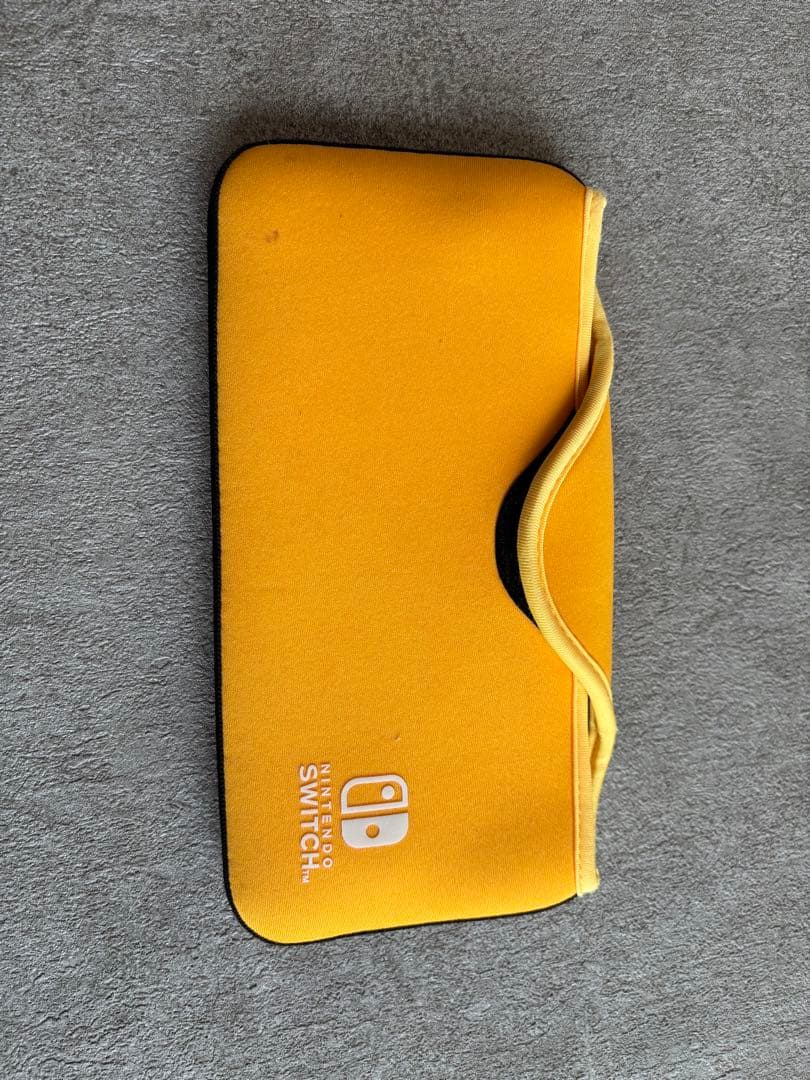 ニンテンドーswitch lite イエロ