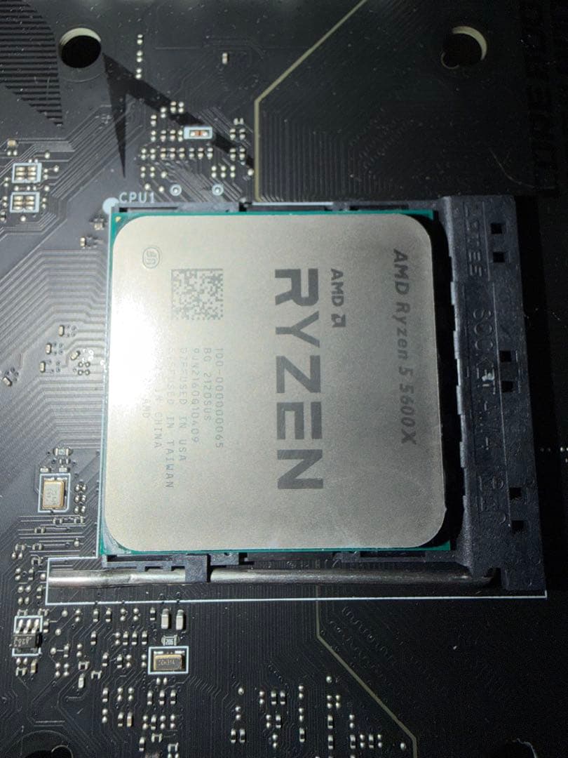 Ryzen5 5600X ＋ マザボ　　　メモリなし