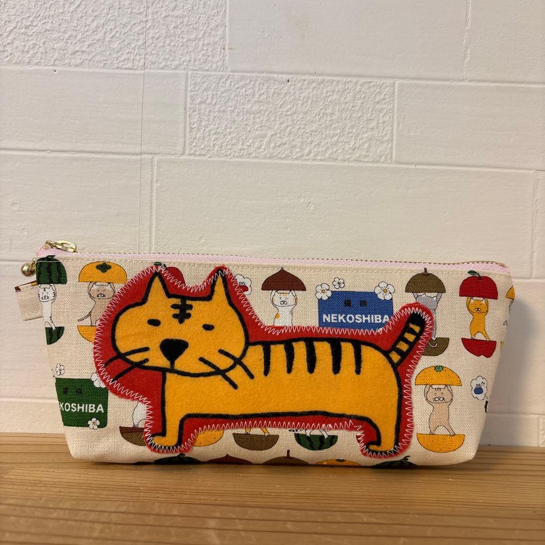 感謝価格　SALE 持ち手付きポーチ　ハンドメイド　20cmファスナー