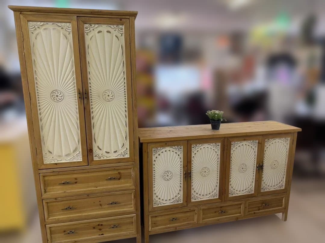 カントリー　キャビネット　リビングボード　レトロ　棚　引出　ラック　サイドボード